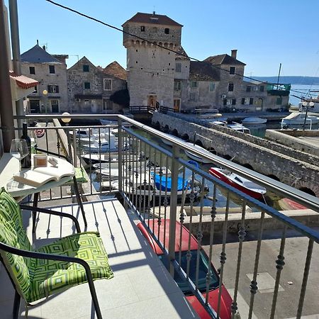 Apartment Kastilac Kaštela Eksteriør billede