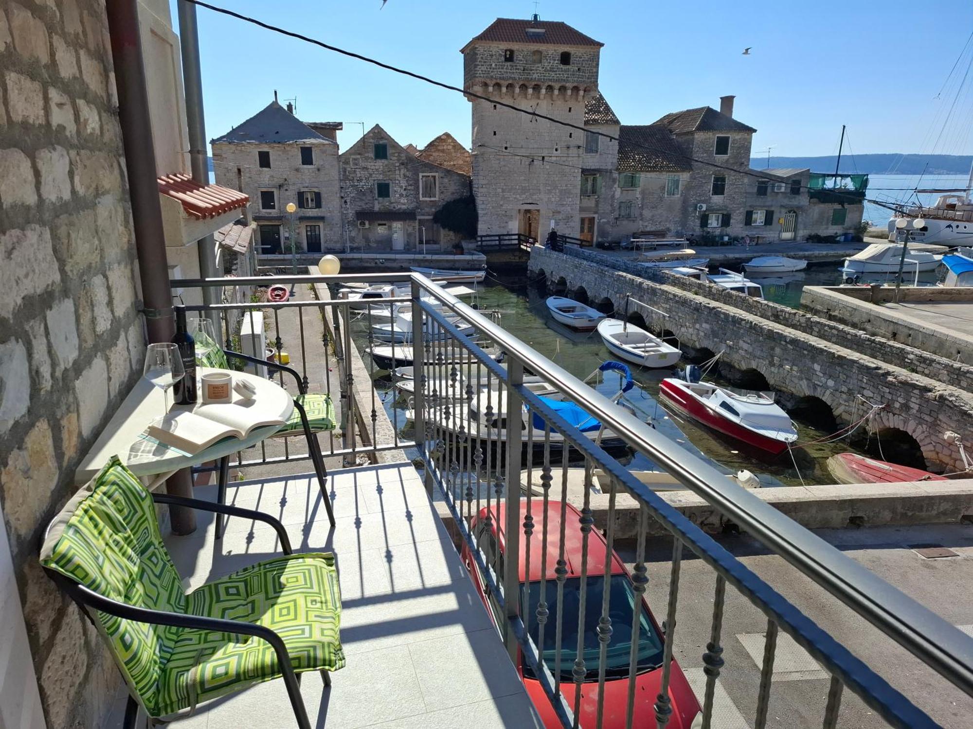 Apartment Kastilac Kaštela Eksteriør billede