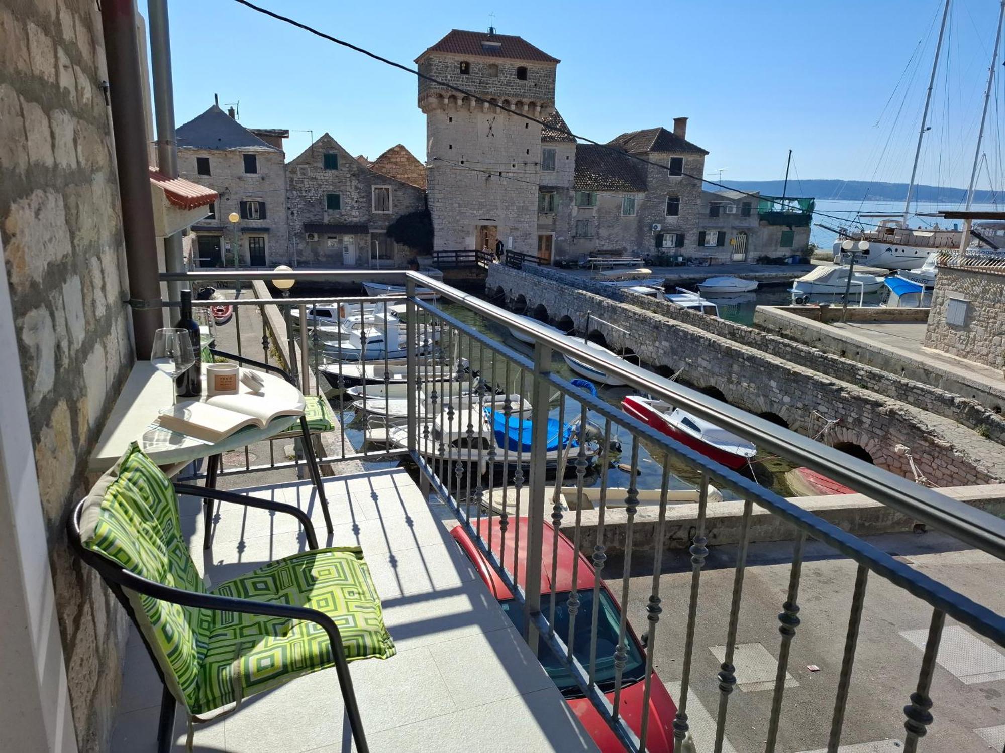 Apartment Kastilac Kaštela Eksteriør billede