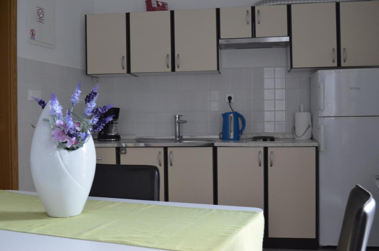 Apartment Kastilac Kaštela Eksteriør billede